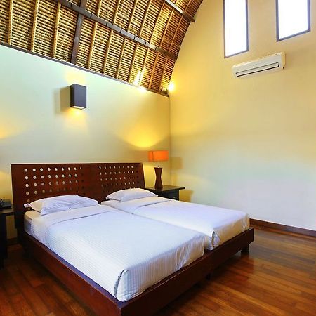 Mutiara Jimbaran Villas Kuta Selatan エクステリア 写真