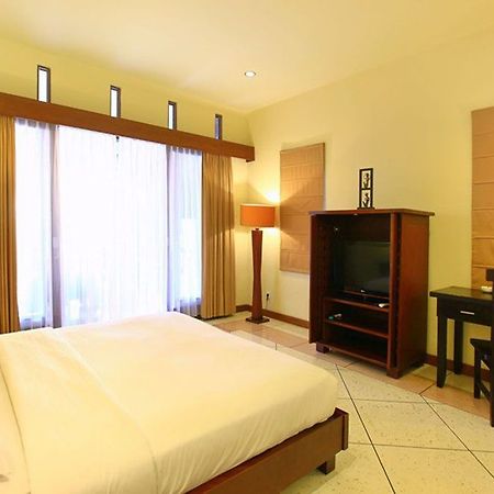 Mutiara Jimbaran Villas Kuta Selatan エクステリア 写真