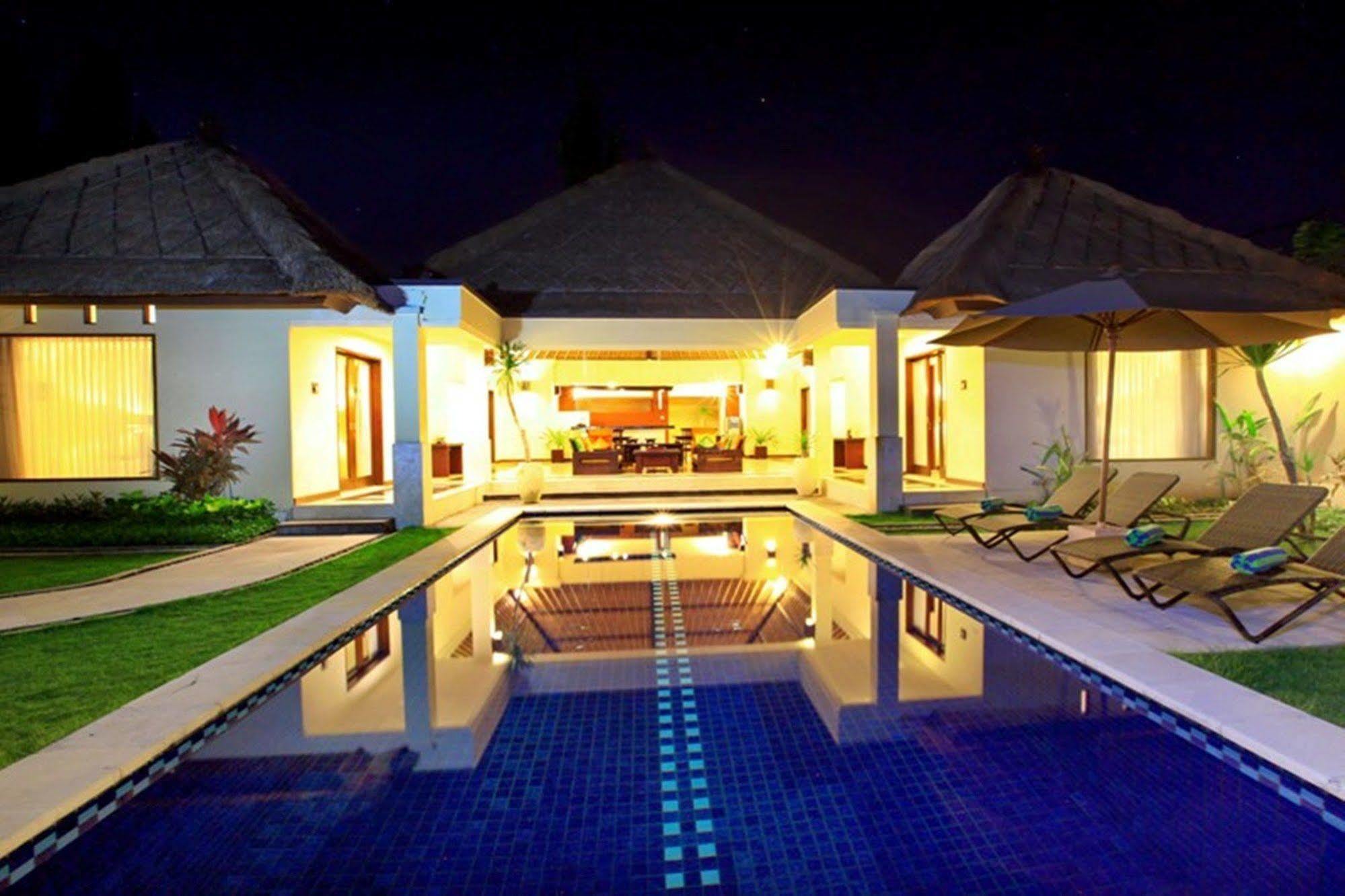 Mutiara Jimbaran Villas Kuta Selatan エクステリア 写真