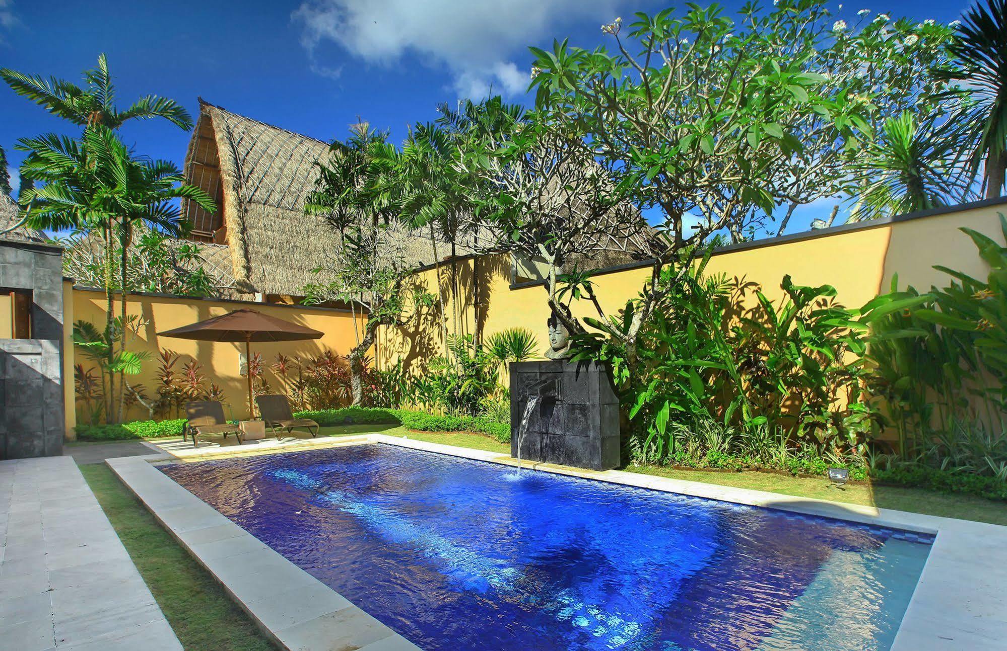 Mutiara Jimbaran Villas Kuta Selatan エクステリア 写真