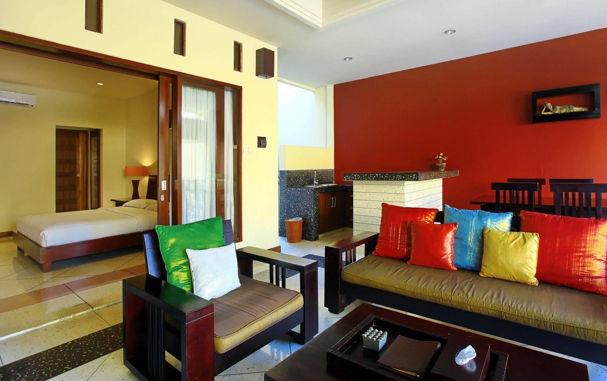 Mutiara Jimbaran Villas Kuta Selatan エクステリア 写真